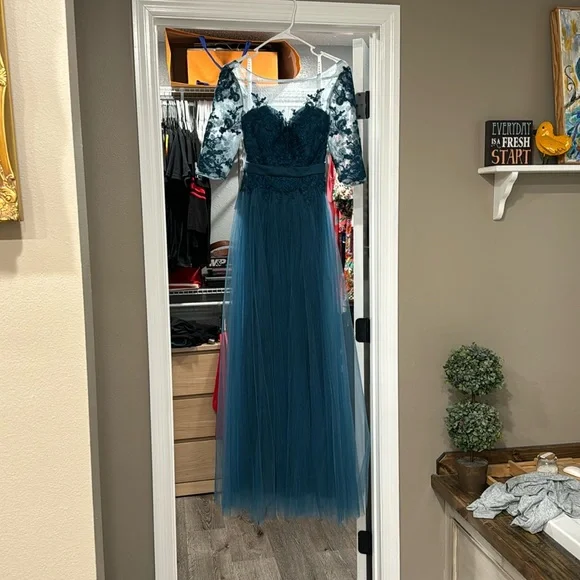 flutter sleeve bridesmaid dress with cascade Light Blue Flutter Sleeves Ruffled Mermaid Long Bridesmaid Dress with Slit Light Blue / US 4